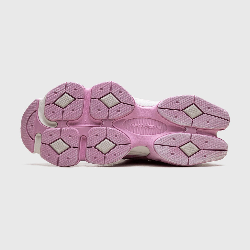 New Balance 9060 Women’s Chunky Retro Pink Mesh Trainers