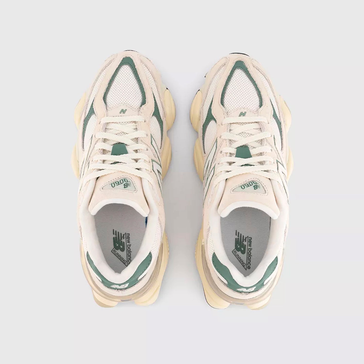 New Balance 9060 – Chunky Retro-Futuristic Sneakers (Unisex)
